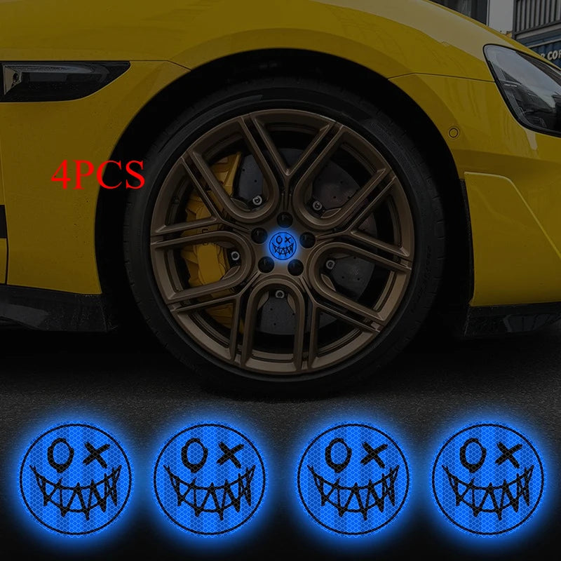 4PCS Reflective Smiling Face Car Stickers Waterproof Night Driving Safety Warning Vinyl Decals for DIY Car Truck SUV Wheel Hubs ATS Car Design