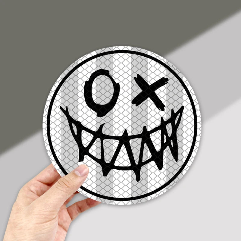 4PCS Reflective Smiling Face Car Stickers Waterproof Night Driving Safety Warning Vinyl Decals for DIY Car Truck SUV Wheel Hubs ATS Car Design
