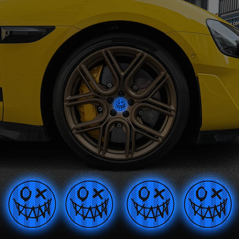 4PCS Reflective Smiling Face Car Stickers Waterproof Night Driving Safety Warning Vinyl Decals for DIY Car Truck SUV Wheel Hubs ATS Car Design